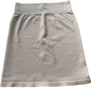 Tan ribbed mini skirt sz large EUC